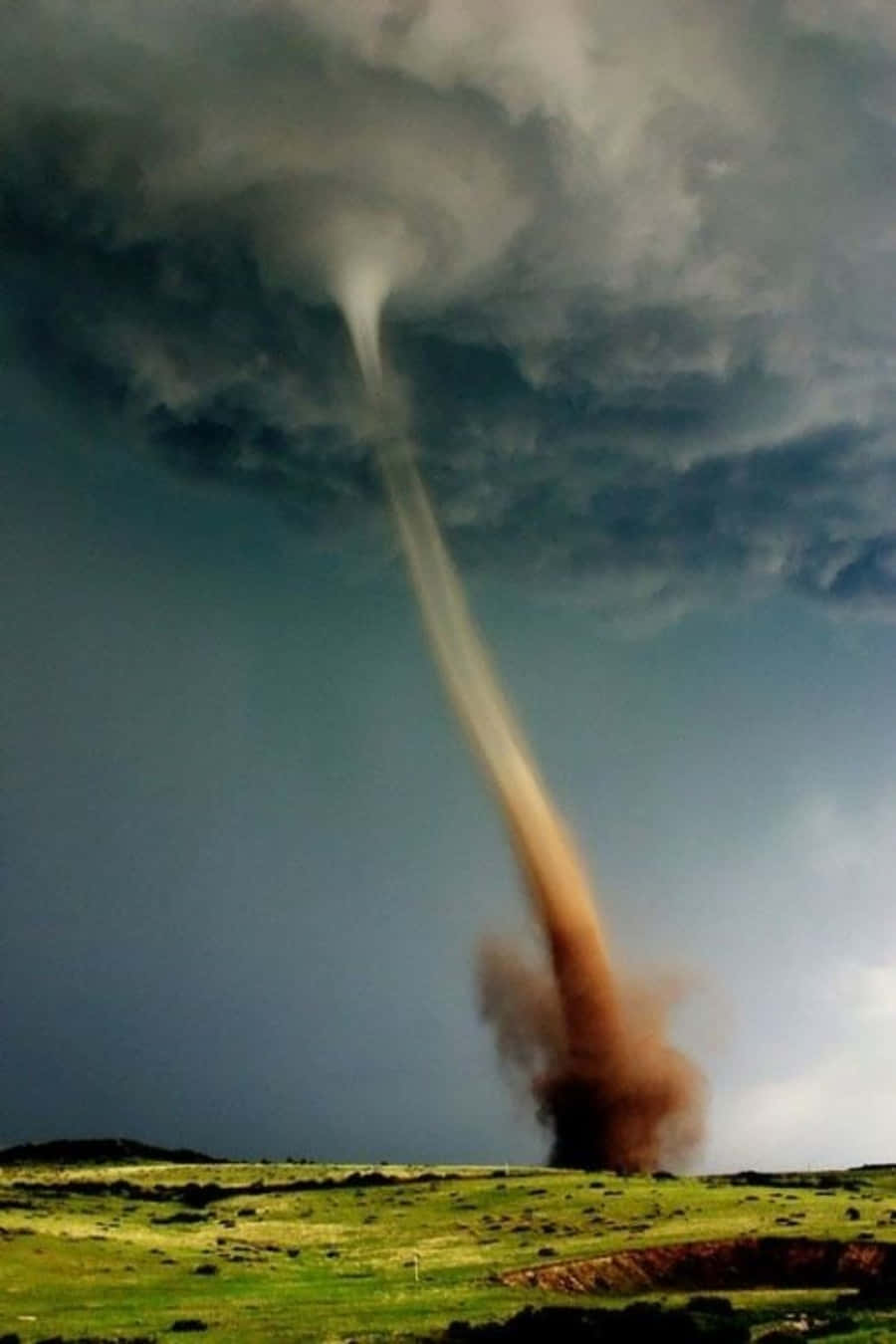 Tornado Pictures