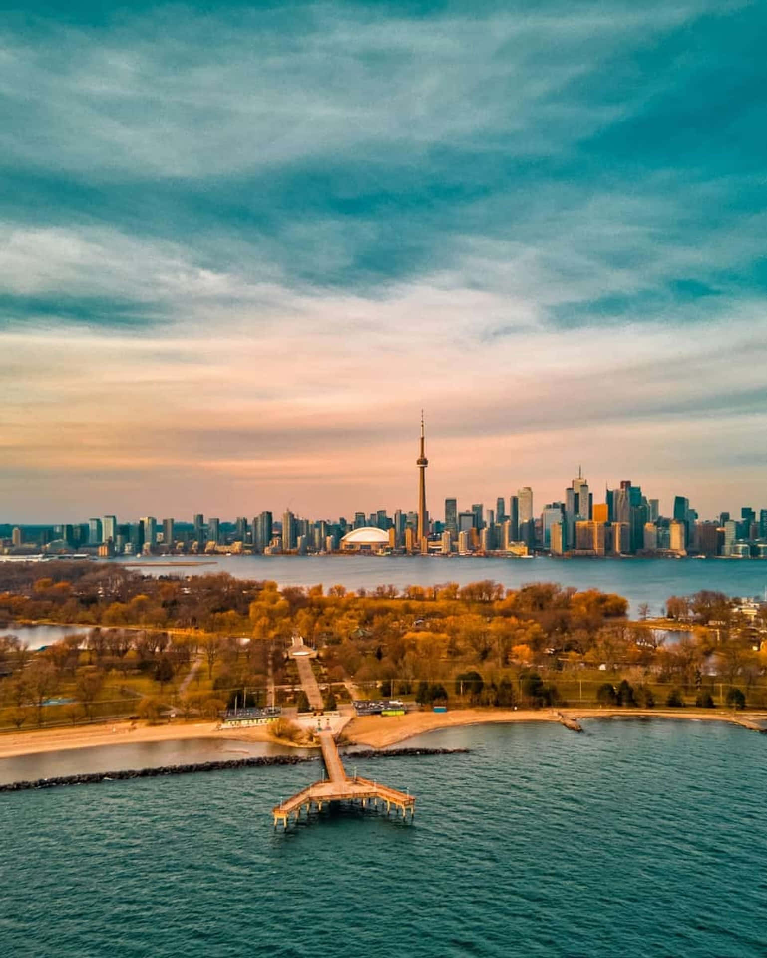 Toronto Skyline From Islands Dusk Wallpaper