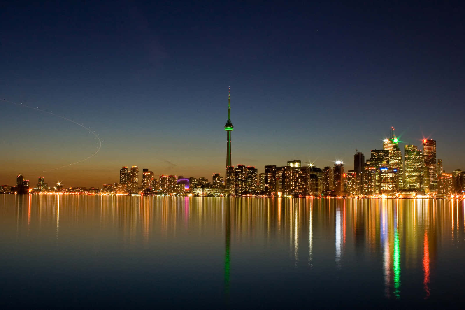 Nacht Reflectie Van De Toronto Skyline Achtergrond