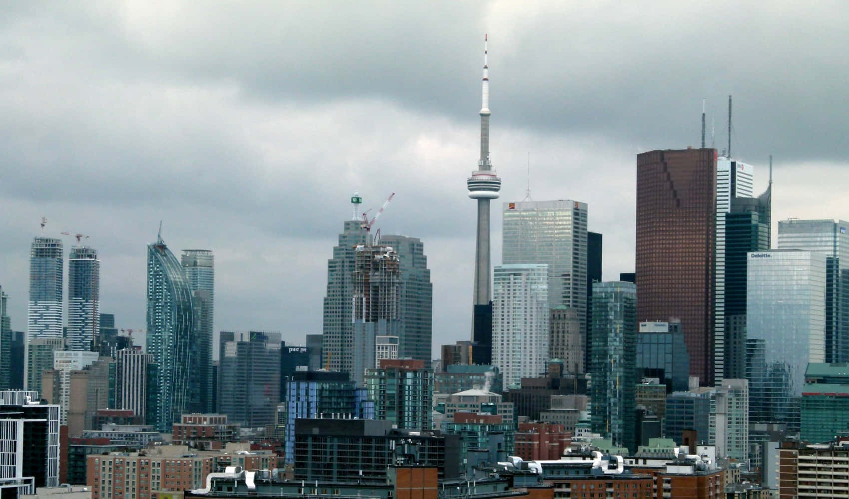The Stunning Toronto Skyline at Dusk