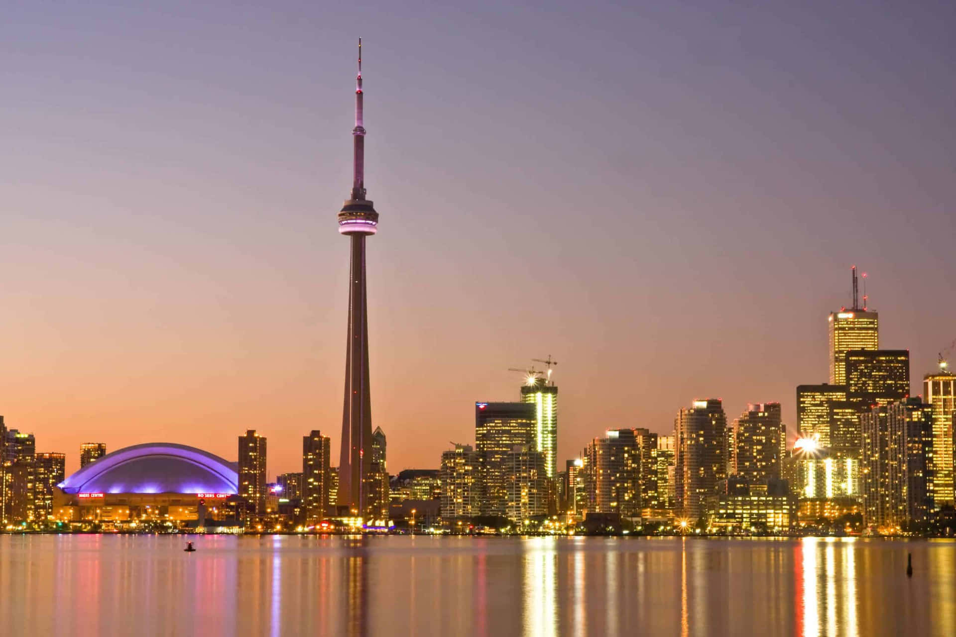 Toronto Skyline Twilight Reflection Wallpaper