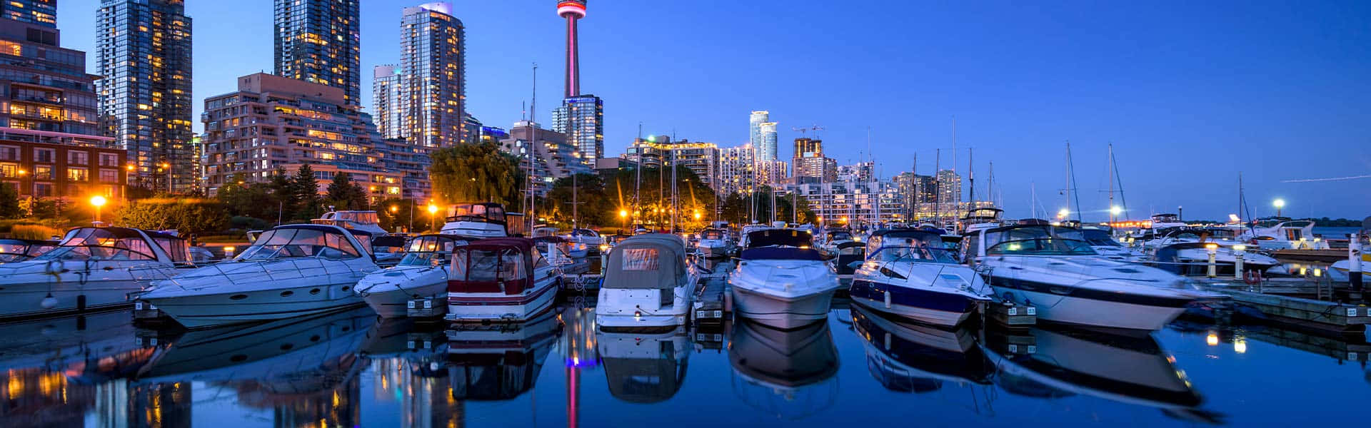 Toronto Waterfront Marina Dusk Panorama Achtergrond