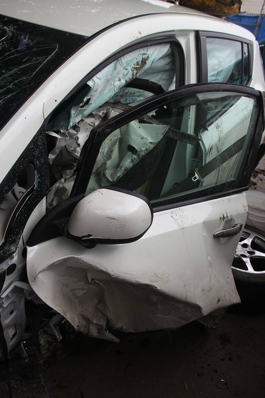 Totaled Car Accident Wallpaper
