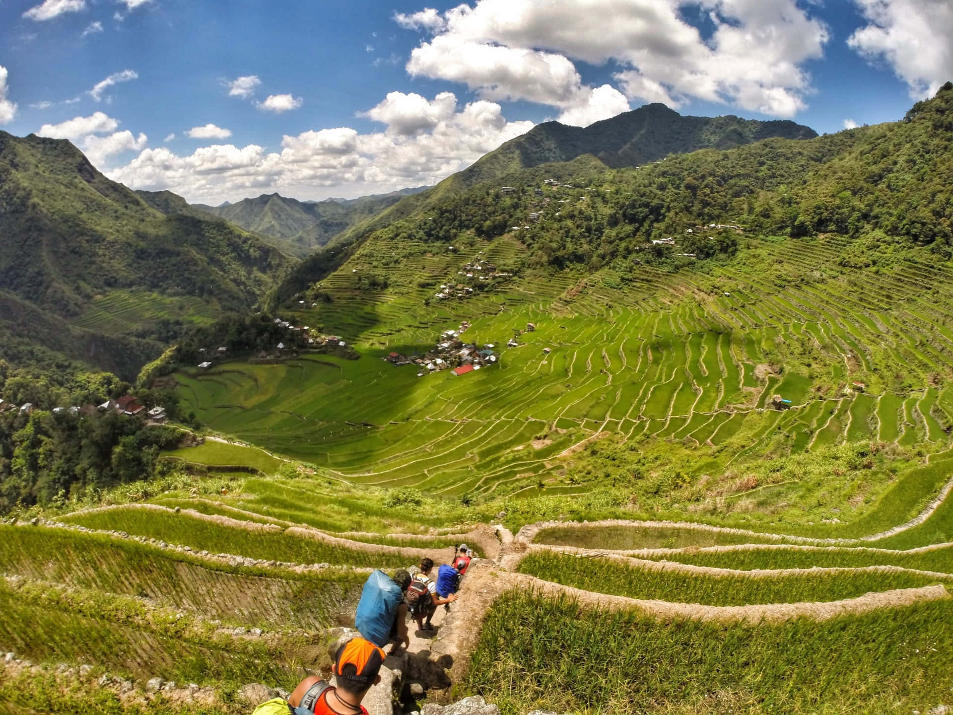 Tourists Hiking At Banaue Rice Terraces Philippines Wallpaper