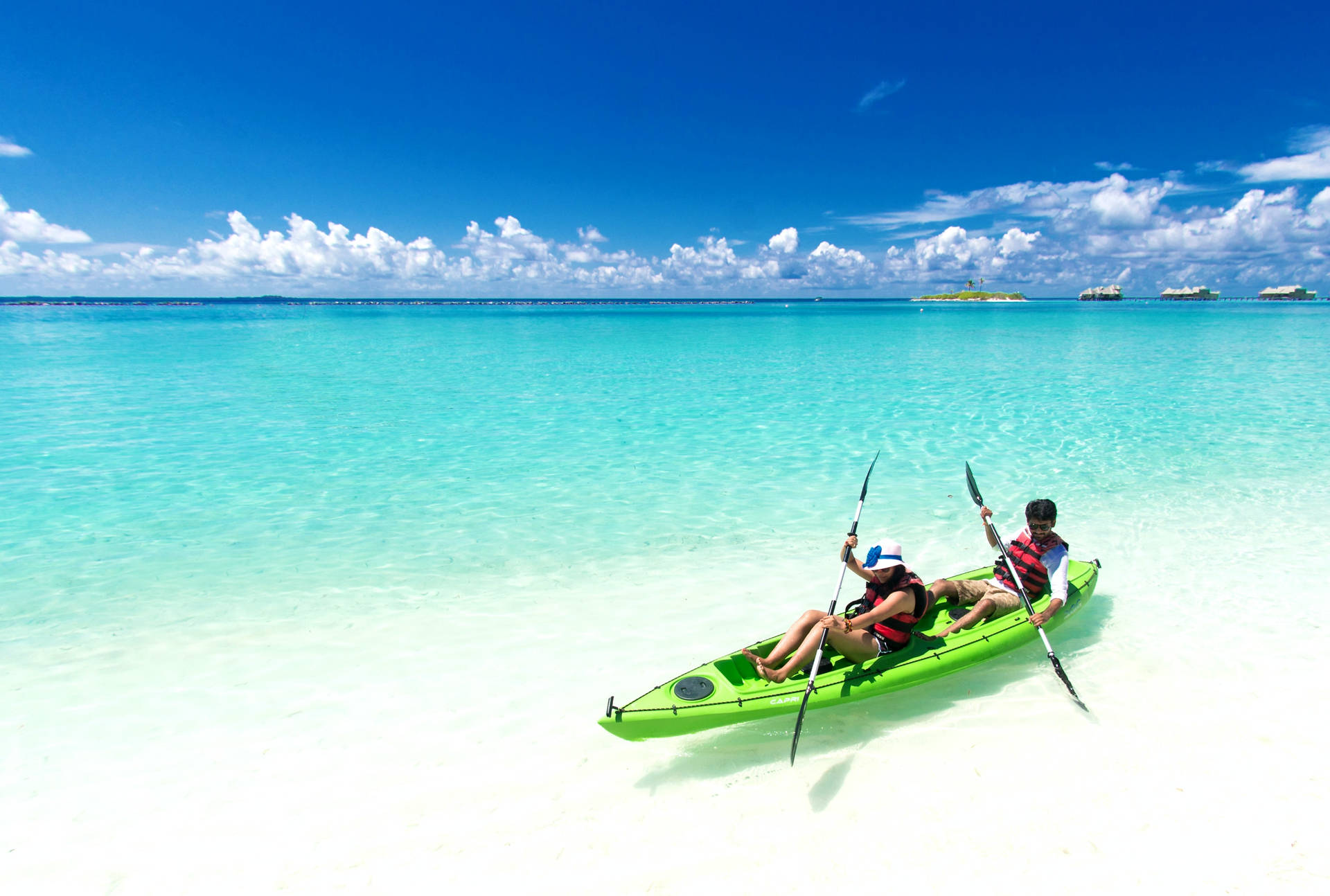 Tourists Tropical Kayaking Wallpaper