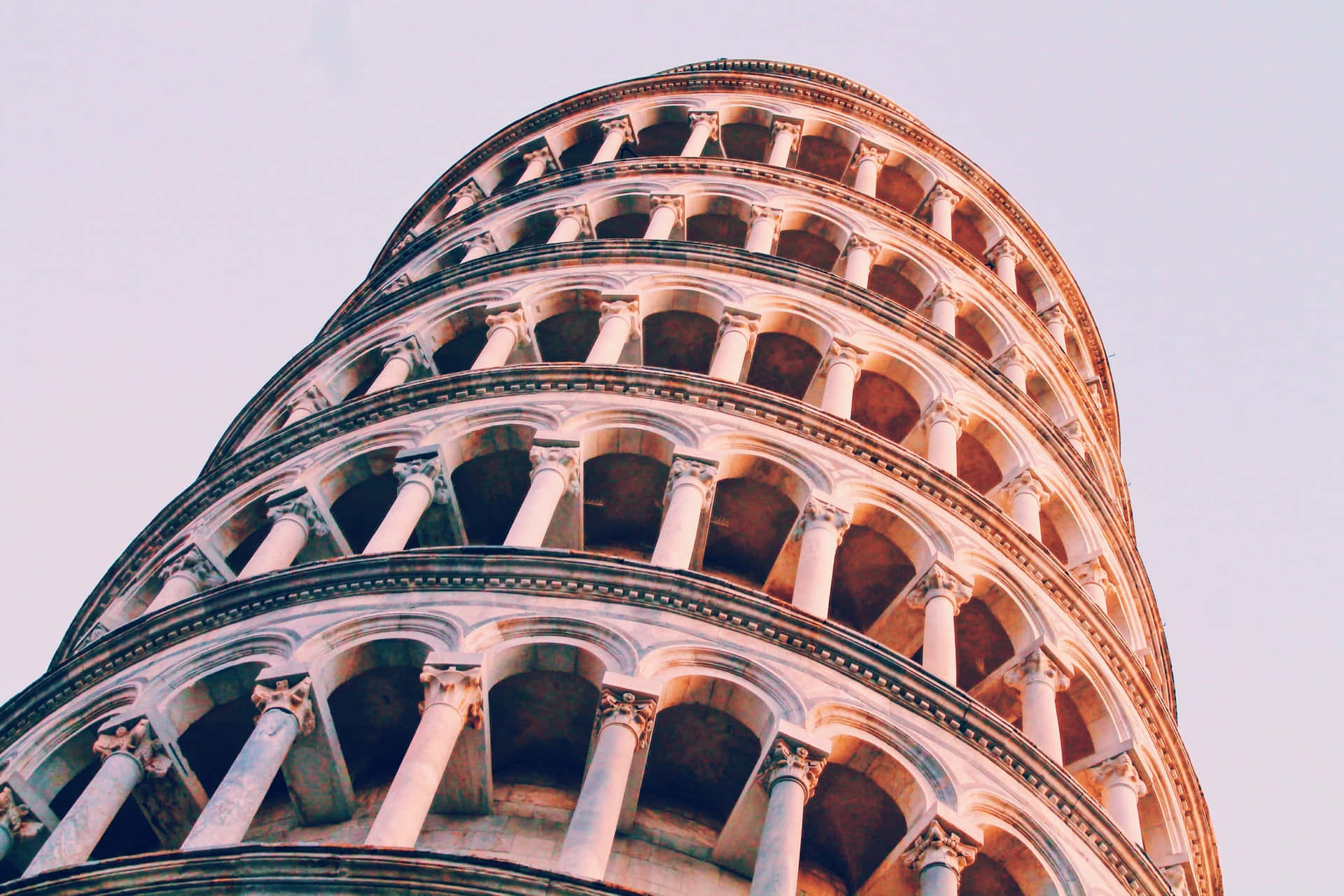 Tower Of Pisa Corinthian Columns Wallpaper