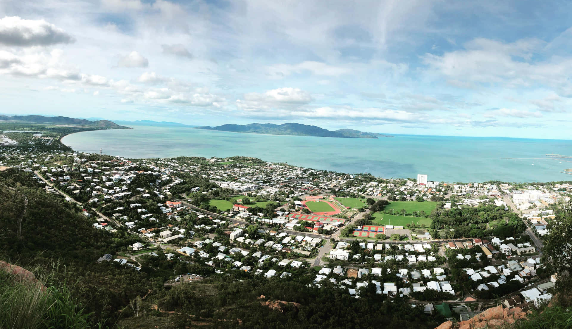 Townsville Panoramic Viewfrom Castle Hill Wallpaper