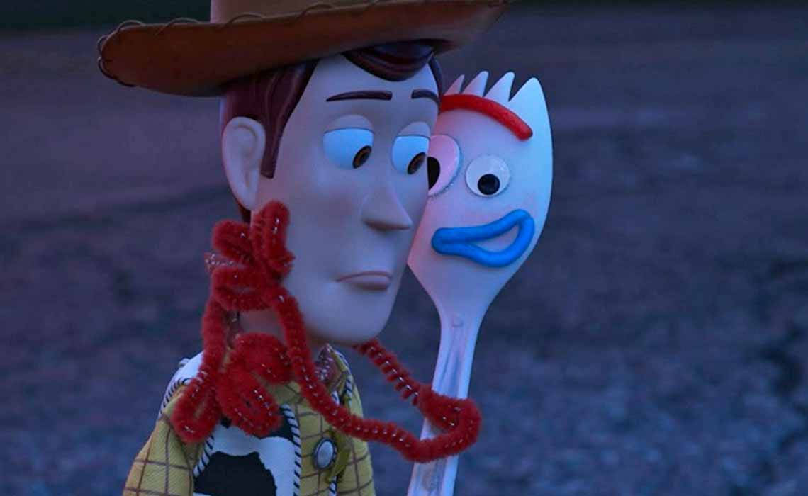 Toy Story Forky Og Woody Wallpaper