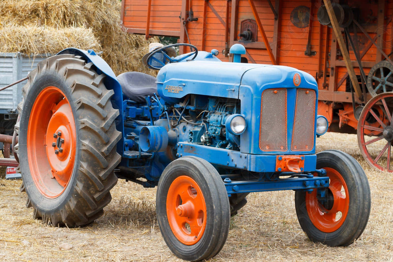 Imagende Un Antiguo Tractor En Chivasso, Italia.