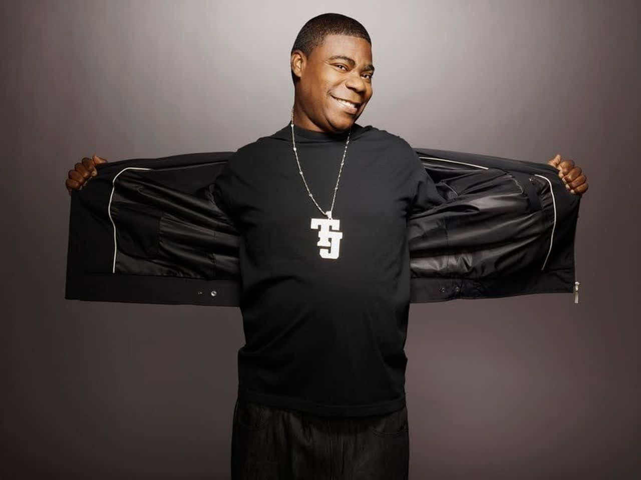 Caption: Tracy Morgan striking a confident pose Wallpaper