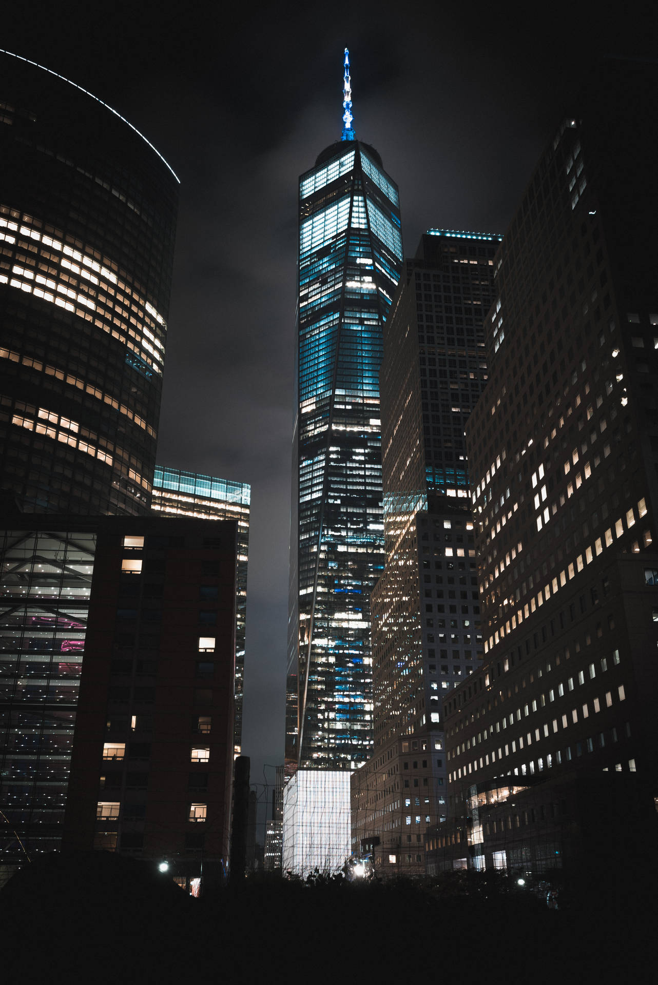 Centrode Comercio, Vista Nocturna De La Ciudad De Nueva York Fondo de pantalla