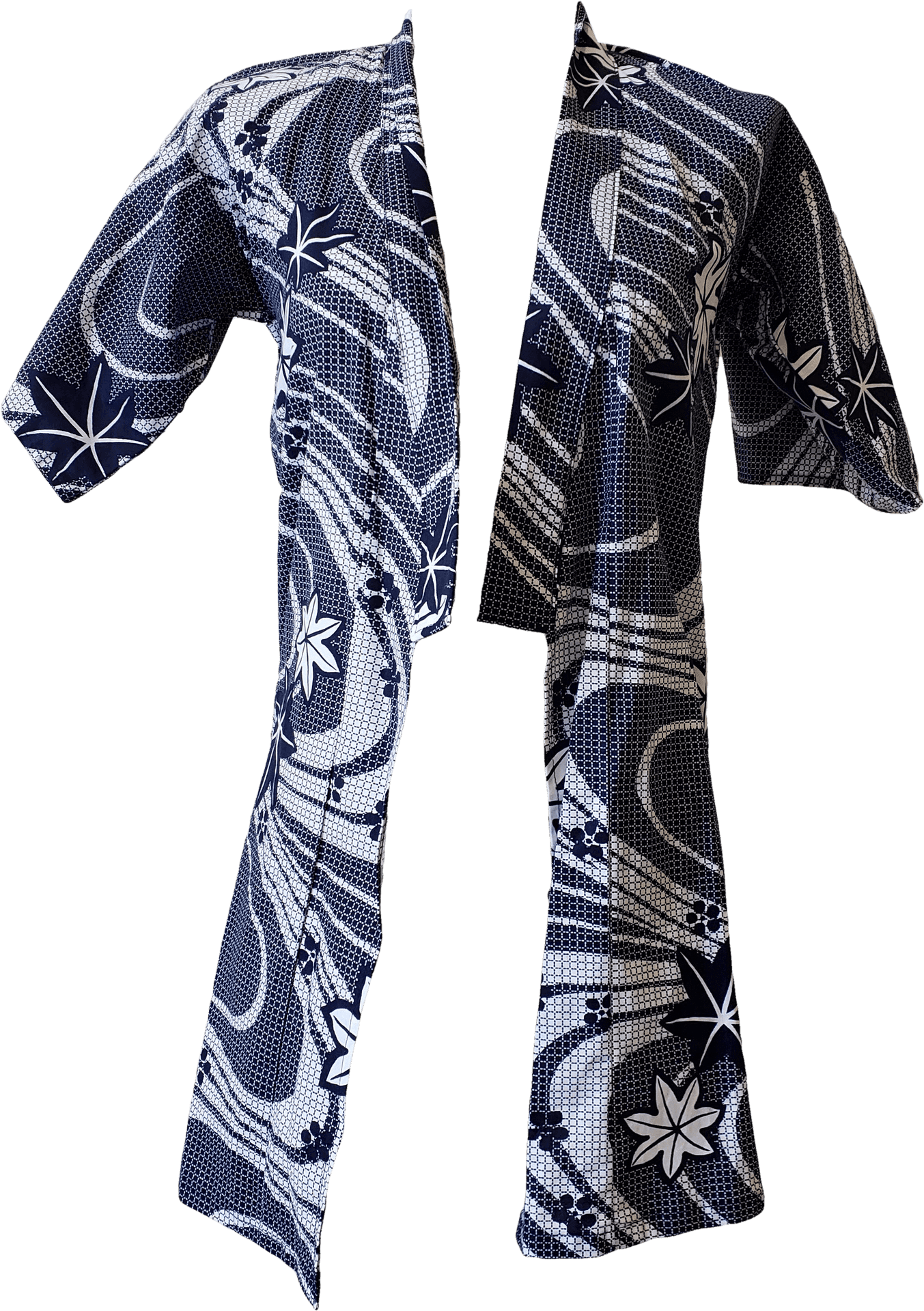 Traditional Blueand White Kimono Design PNG