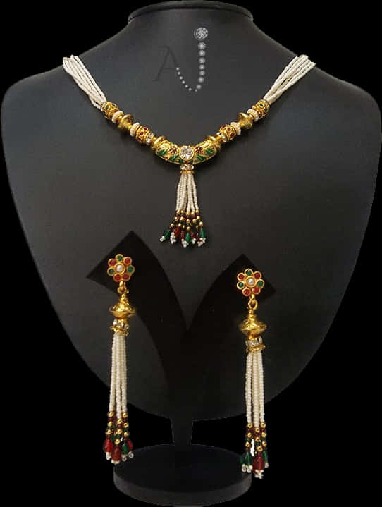 Traditional Indian Jewellery Set PNG