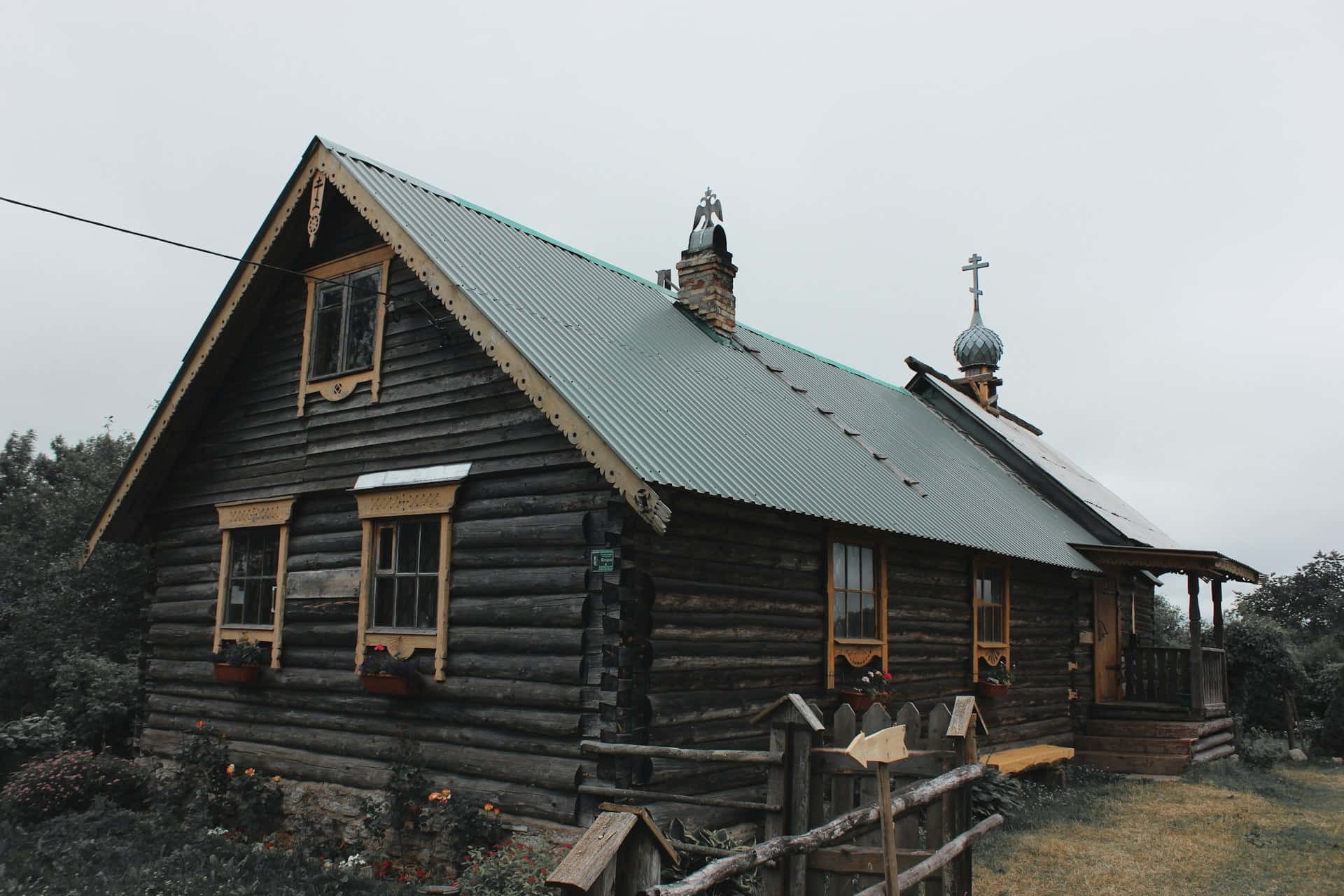 Traditional Log Cabinwith Orthodox Cross Wallpaper