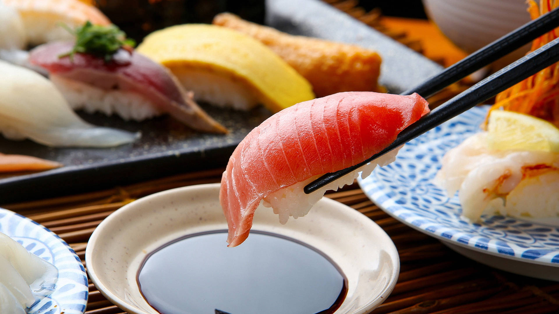Traditional Salmon Sushi Wallpaper