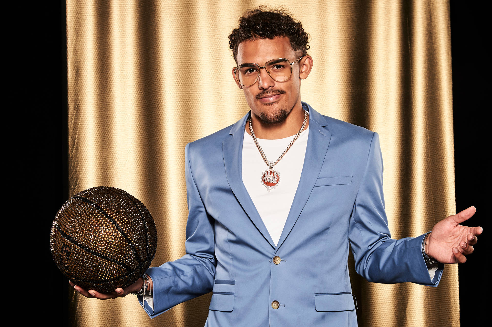 Trae Young Rookie Of The Year Wallpaper