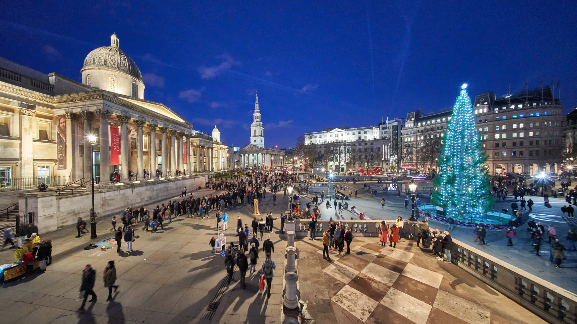 Trafalgar Square Christmas In London Background