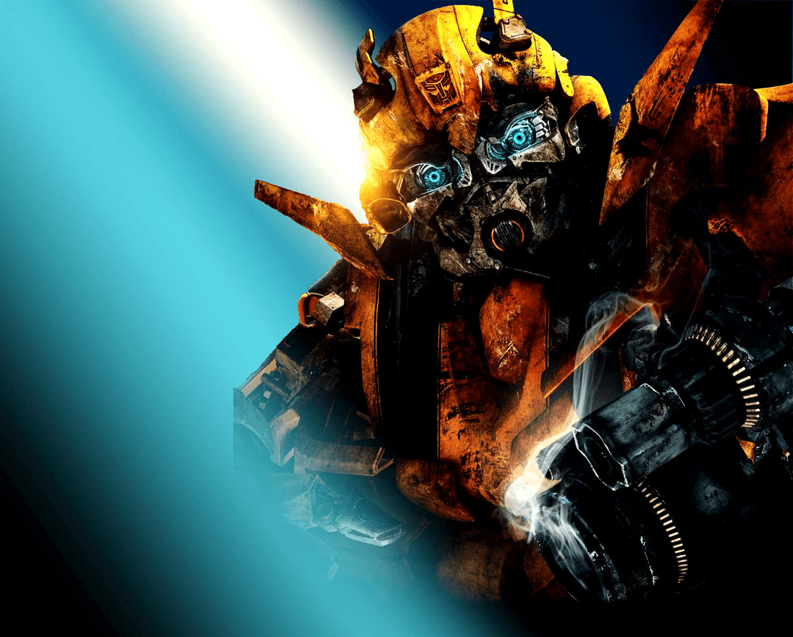 Transformersbumblebee Con Pistole Fumanti Sfondo