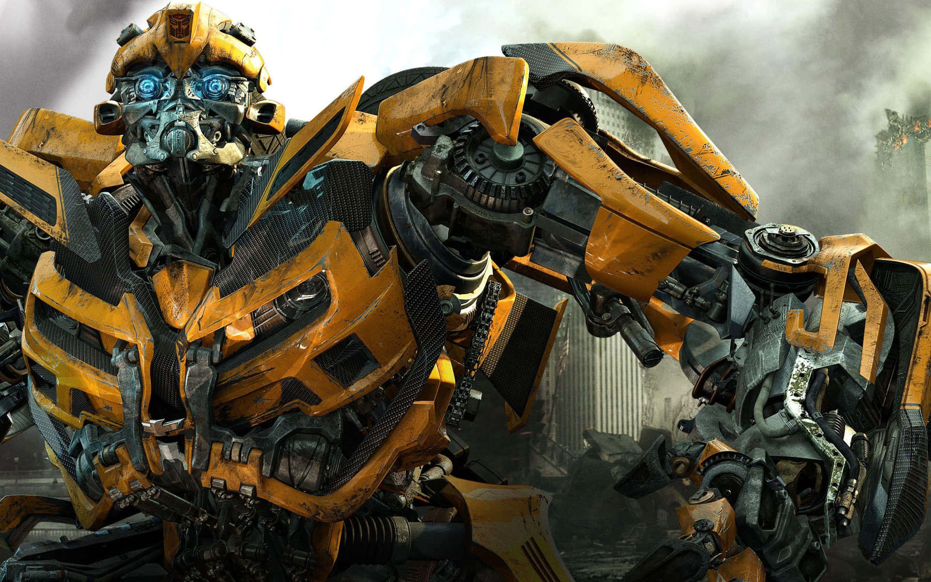 Transformersbumblebee Con Grattacieli Distrutti Sfondo