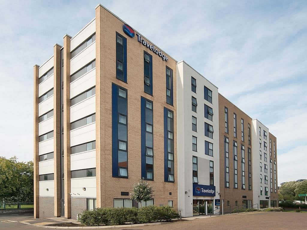 Travelodge Hotel Exterior Salford Wallpaper