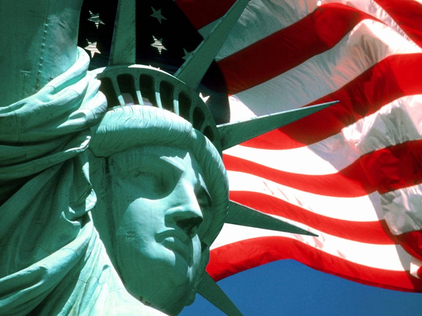 Trending Statue Of Liberty And American Flag Background