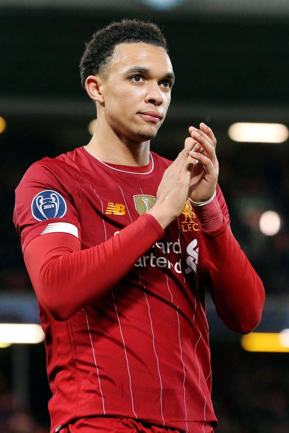 Trent Alexander-Arnold Clapping Normal Hair Wallpaper