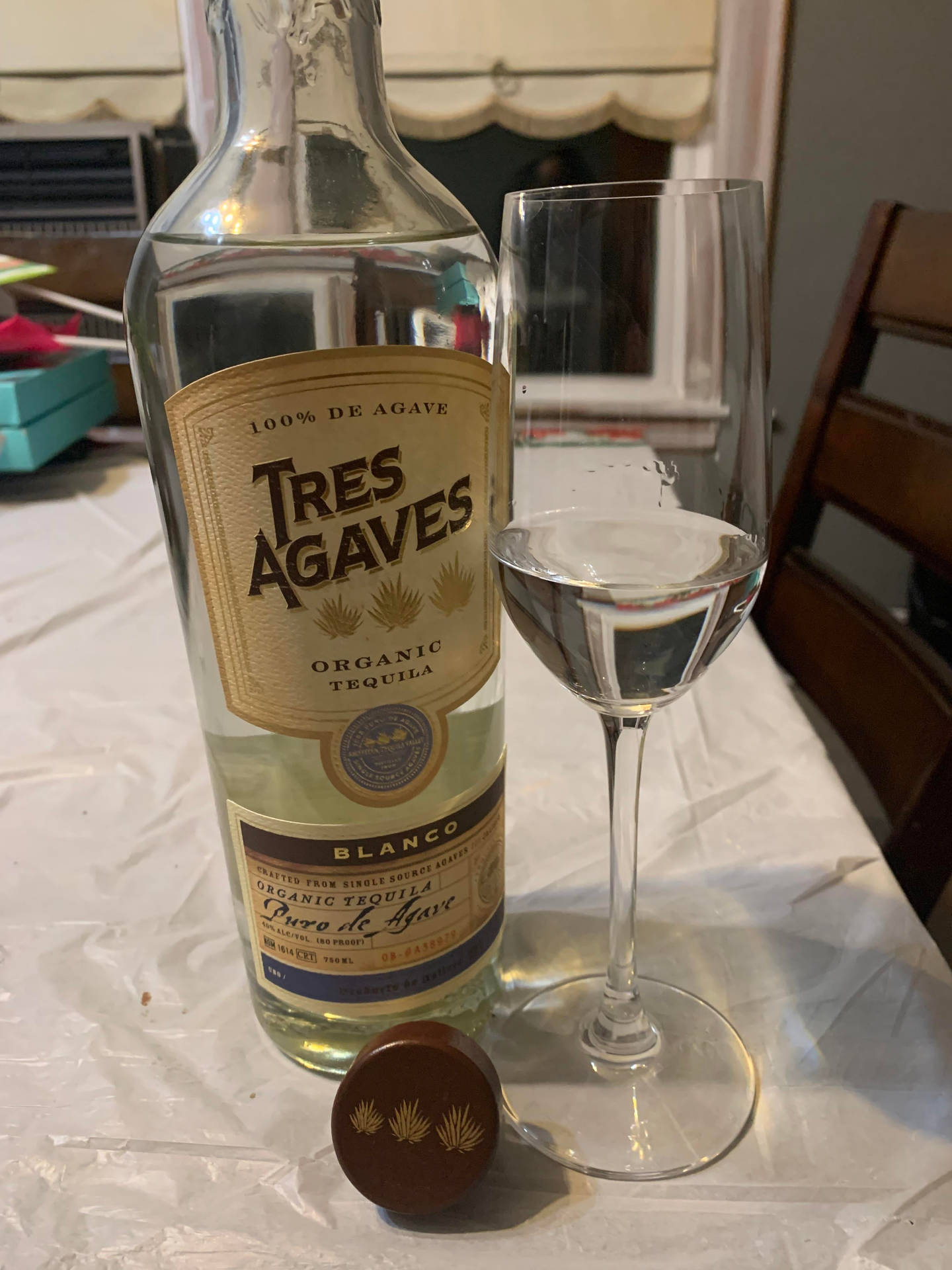Tres Agaves Blanco Tequila Wine Glass Wallpaper