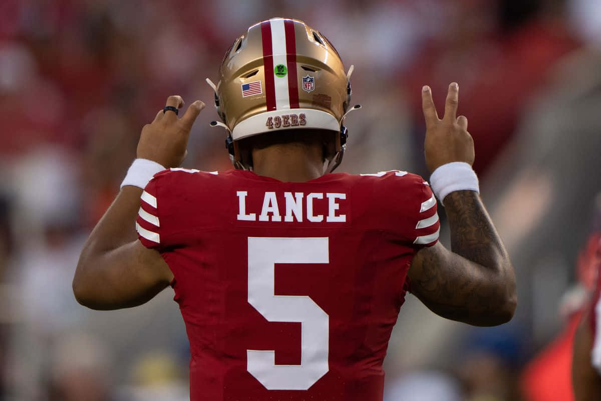 Trey Lance49ers Quarterback Wallpaper