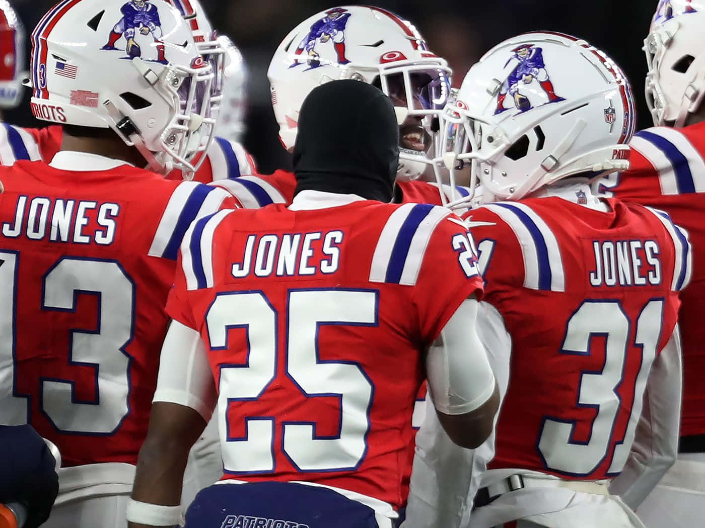 Triple Jones Football Huddle Wallpaper