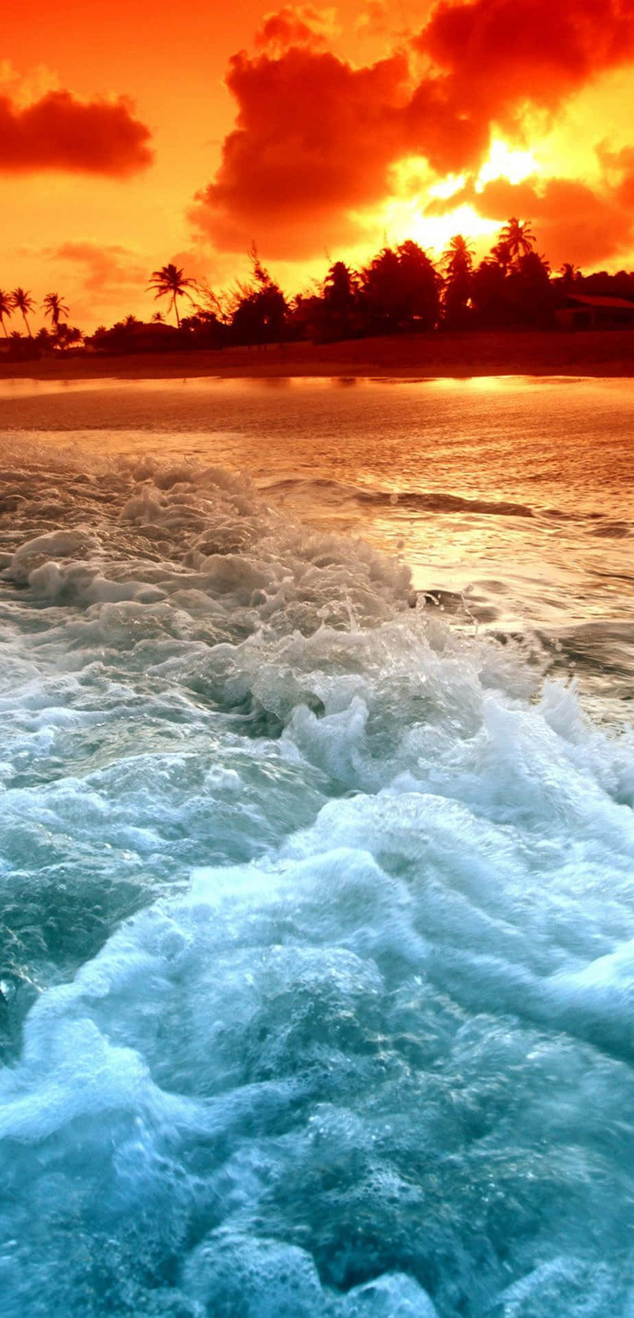 Elparaíso Espera: Una Impresionante Escena De Playa En Un Paraíso Tropical. Fondo de pantalla