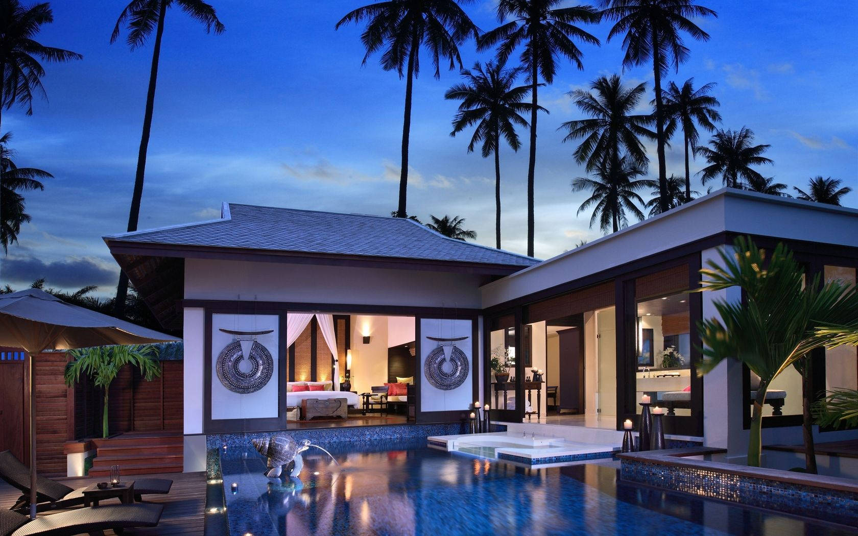 Tropical Palms Pool House