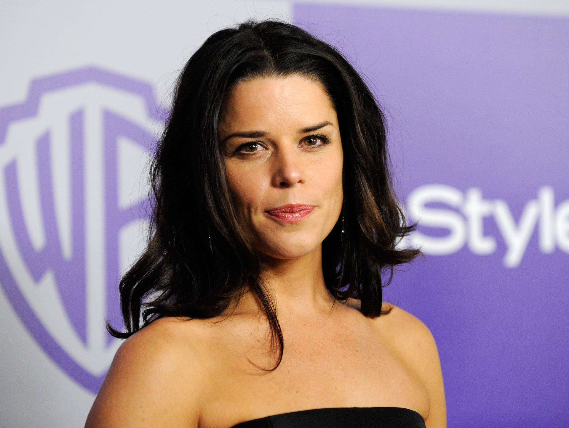 Tube Top Neve Campbell Wallpaper