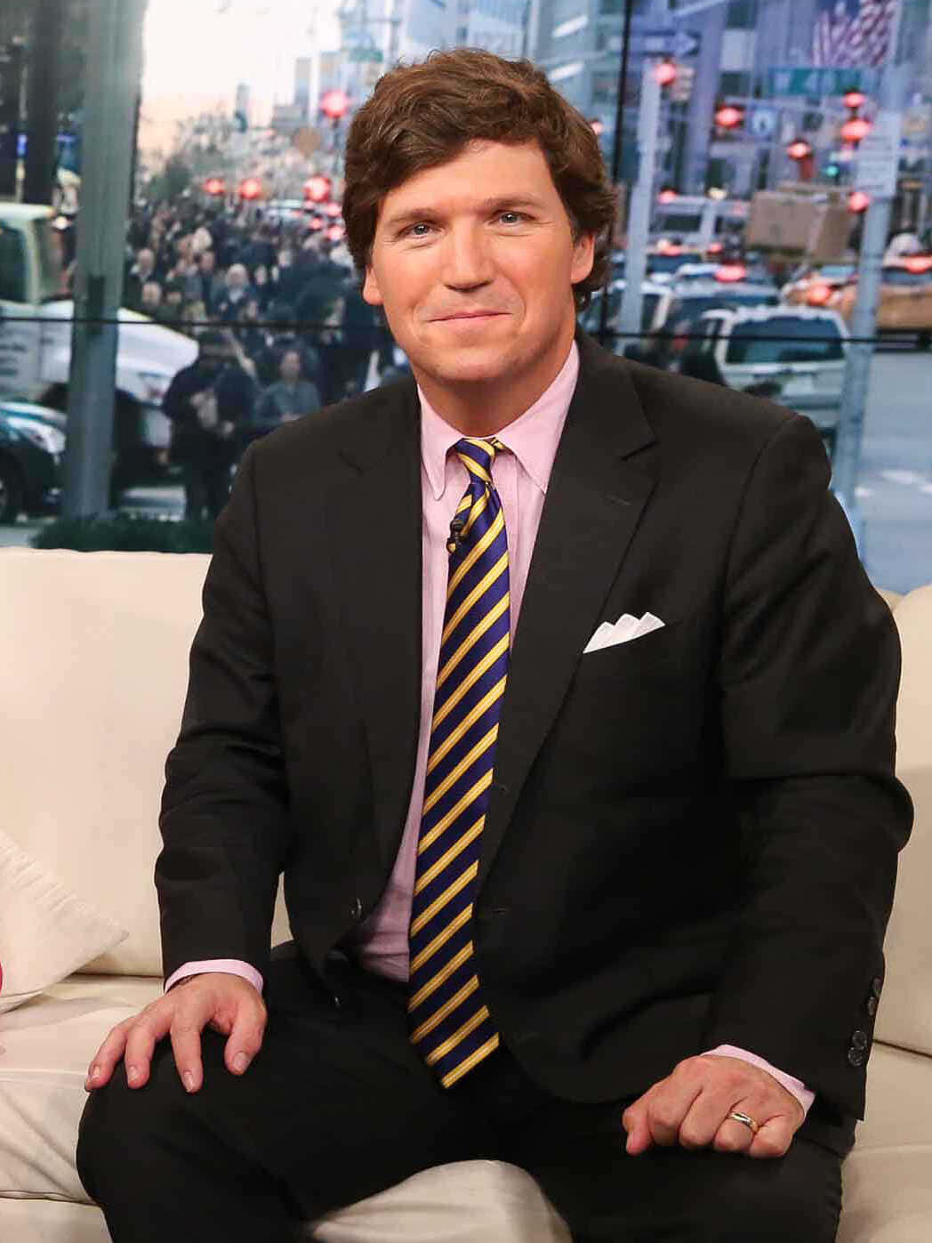 Tucker Carlson Wallpaper