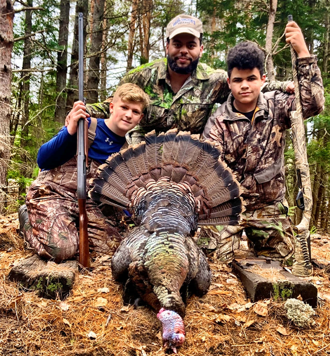 Experience the thrill of turkey hunting Wallpaper