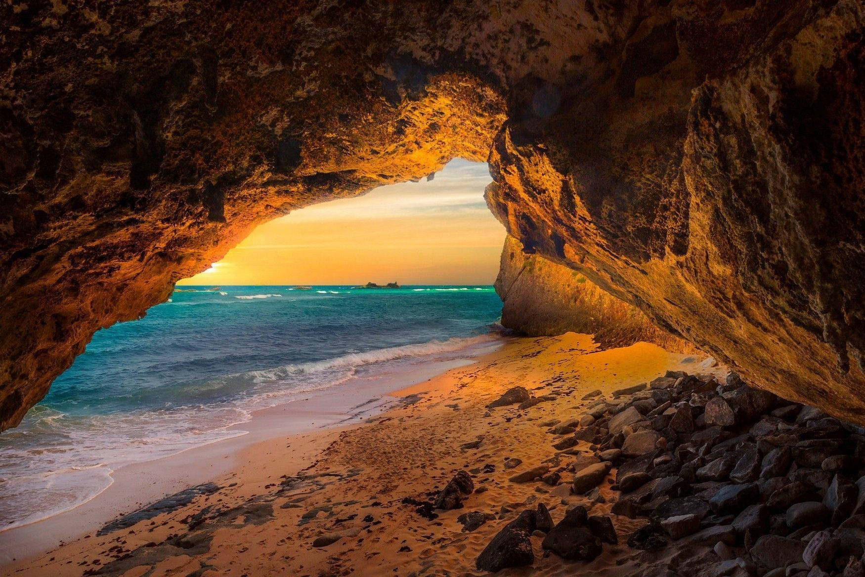 Turksund Caicosinseln-höhle. Wallpaper
