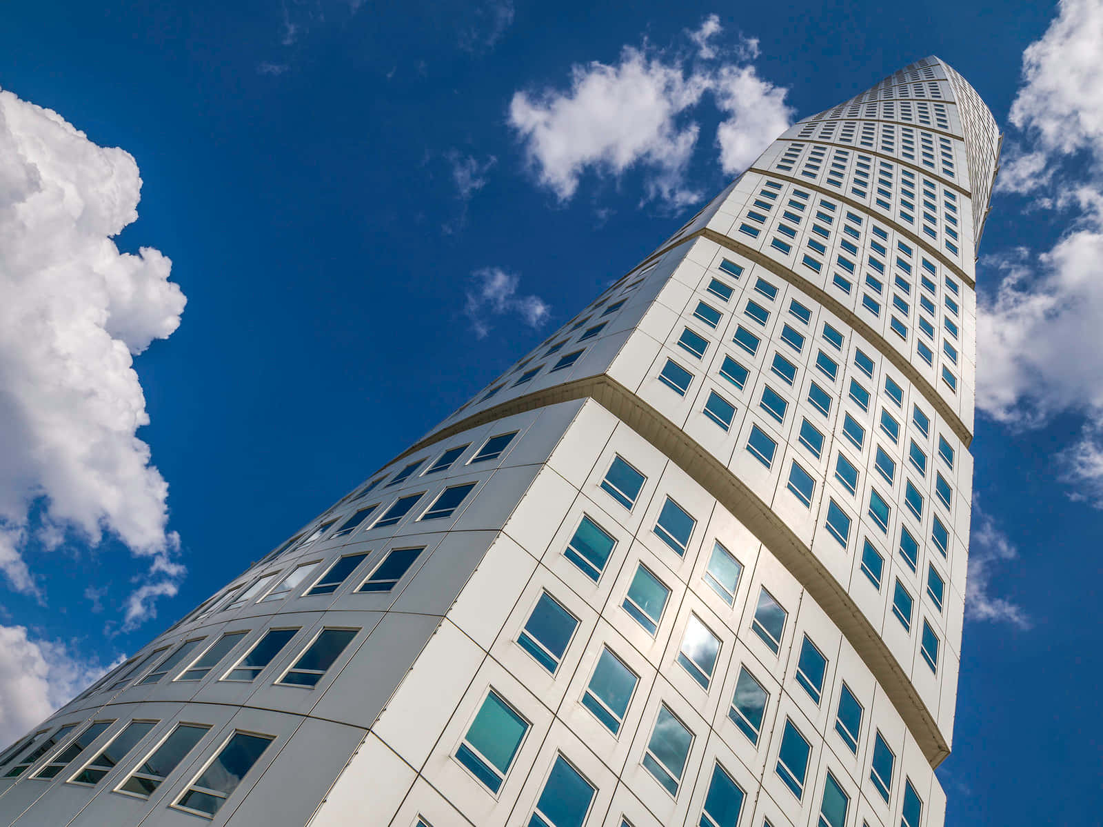 Turning Torso Twisting Building Picture