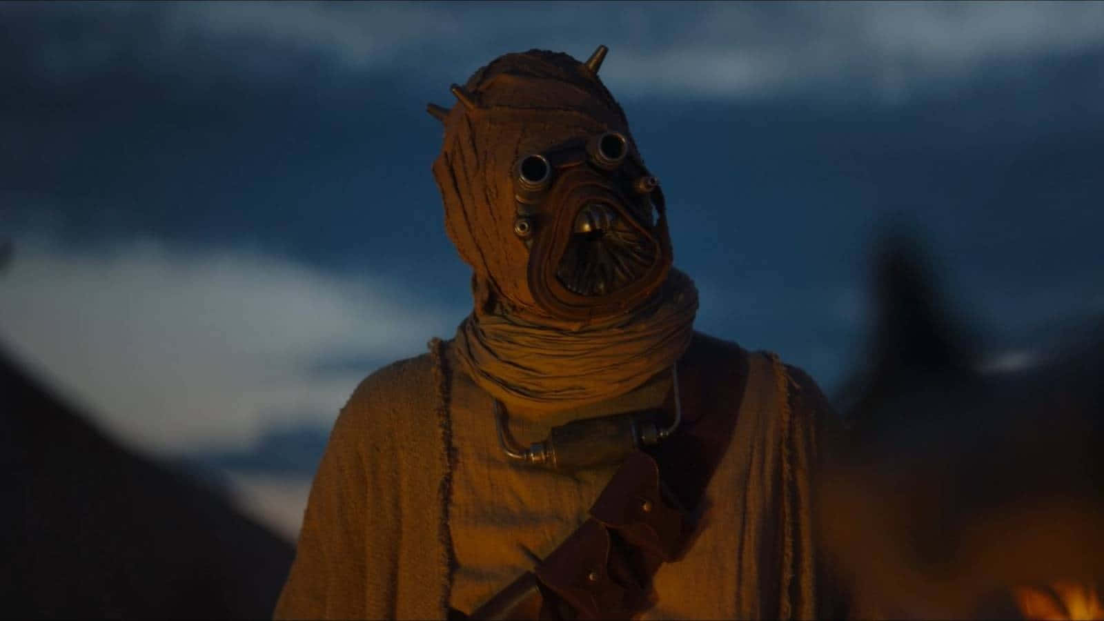 The Tusken Raiders stand tall in the desert guarding Tatooine Wallpaper