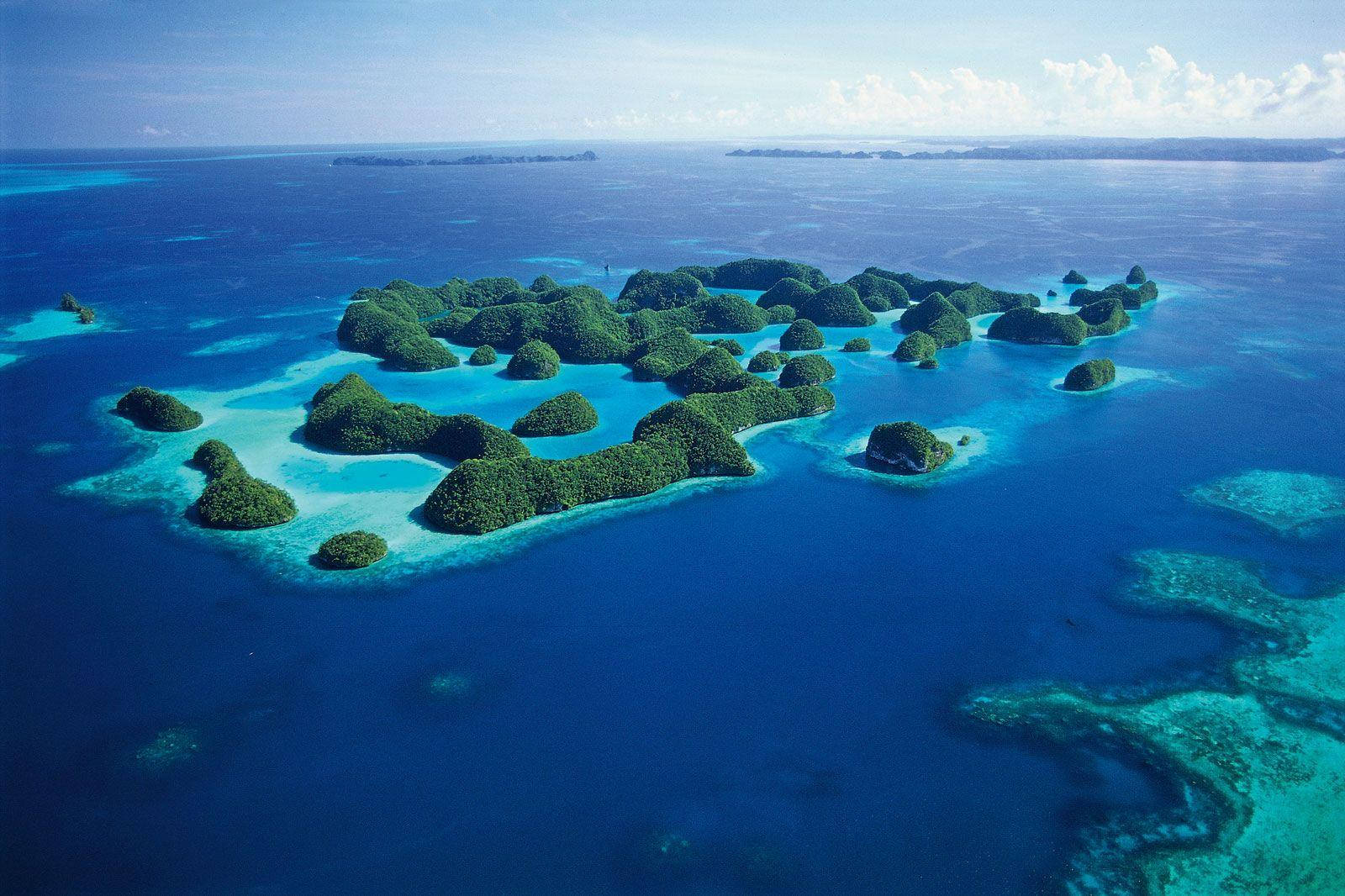 Tuvaluen El Océano Pacífico. Fondo de pantalla