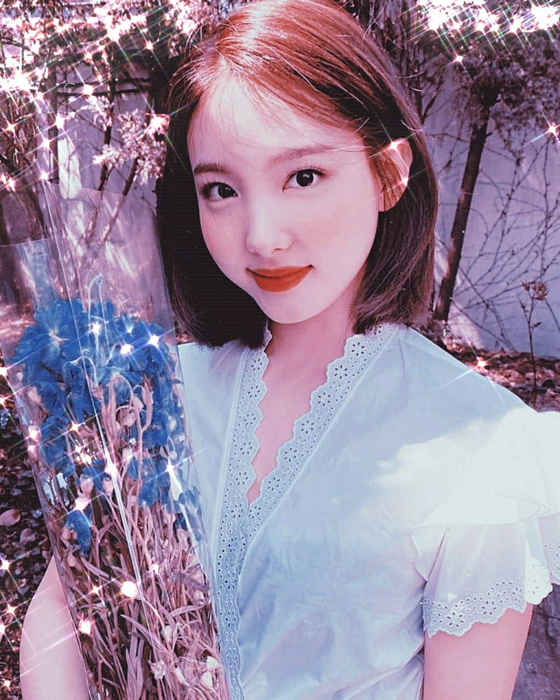 Twice Nayeon Holding A Bouquet Wallpaper