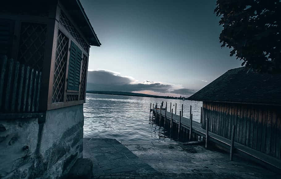 Twilightat Lake Zug Wallpaper