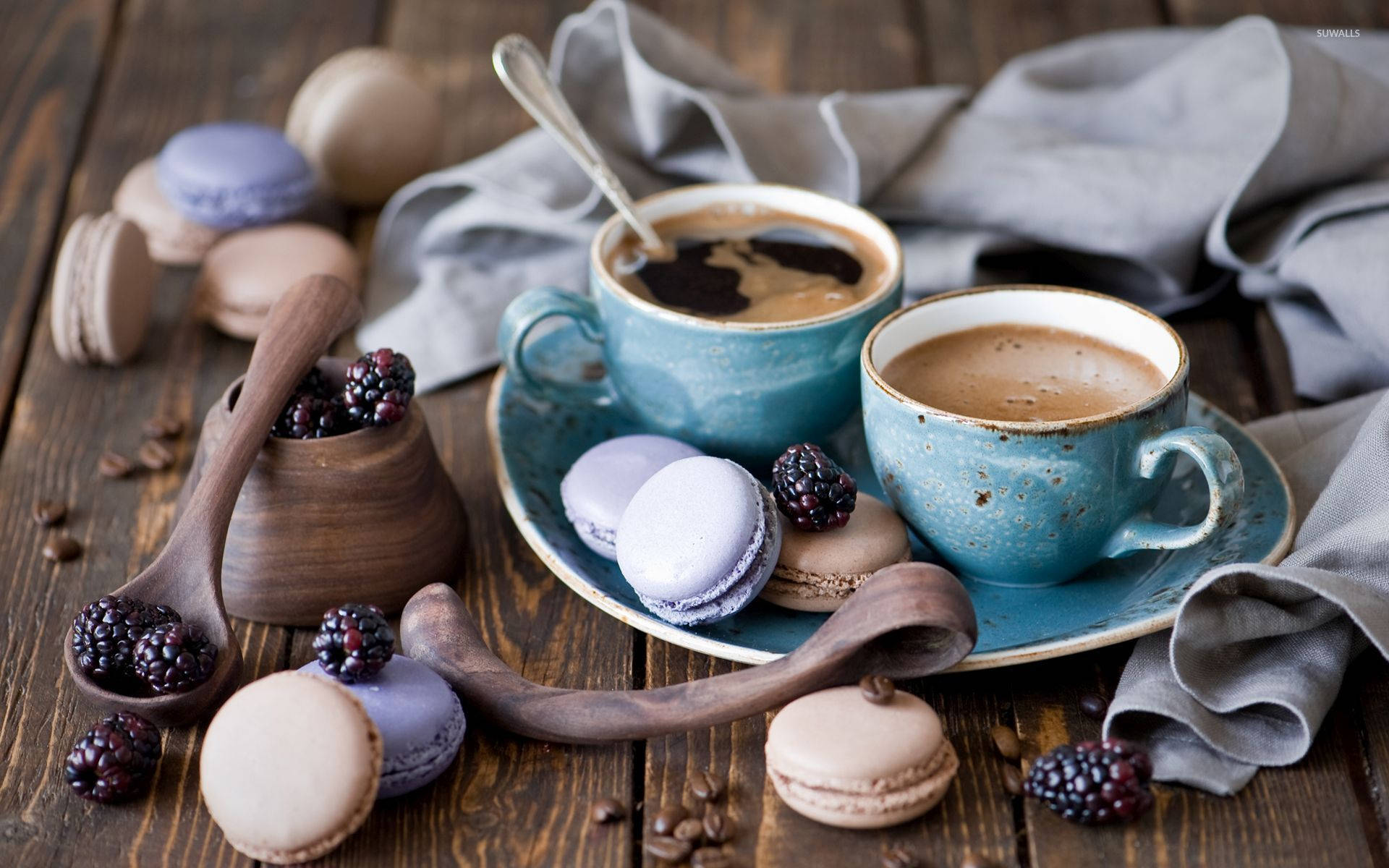 Enjoy a cup of coffee and french macaroons for the perfect sweet and satisfying snack. Wallpaper