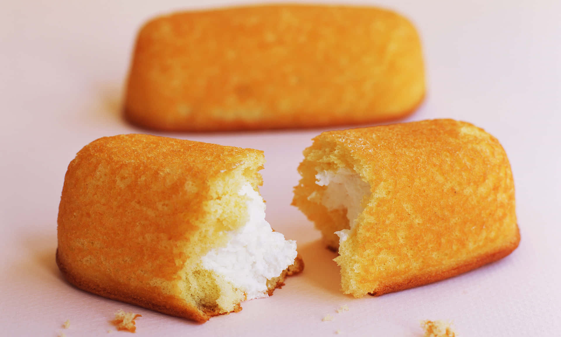 Twinkie Snack Cake Broken Open Wallpaper