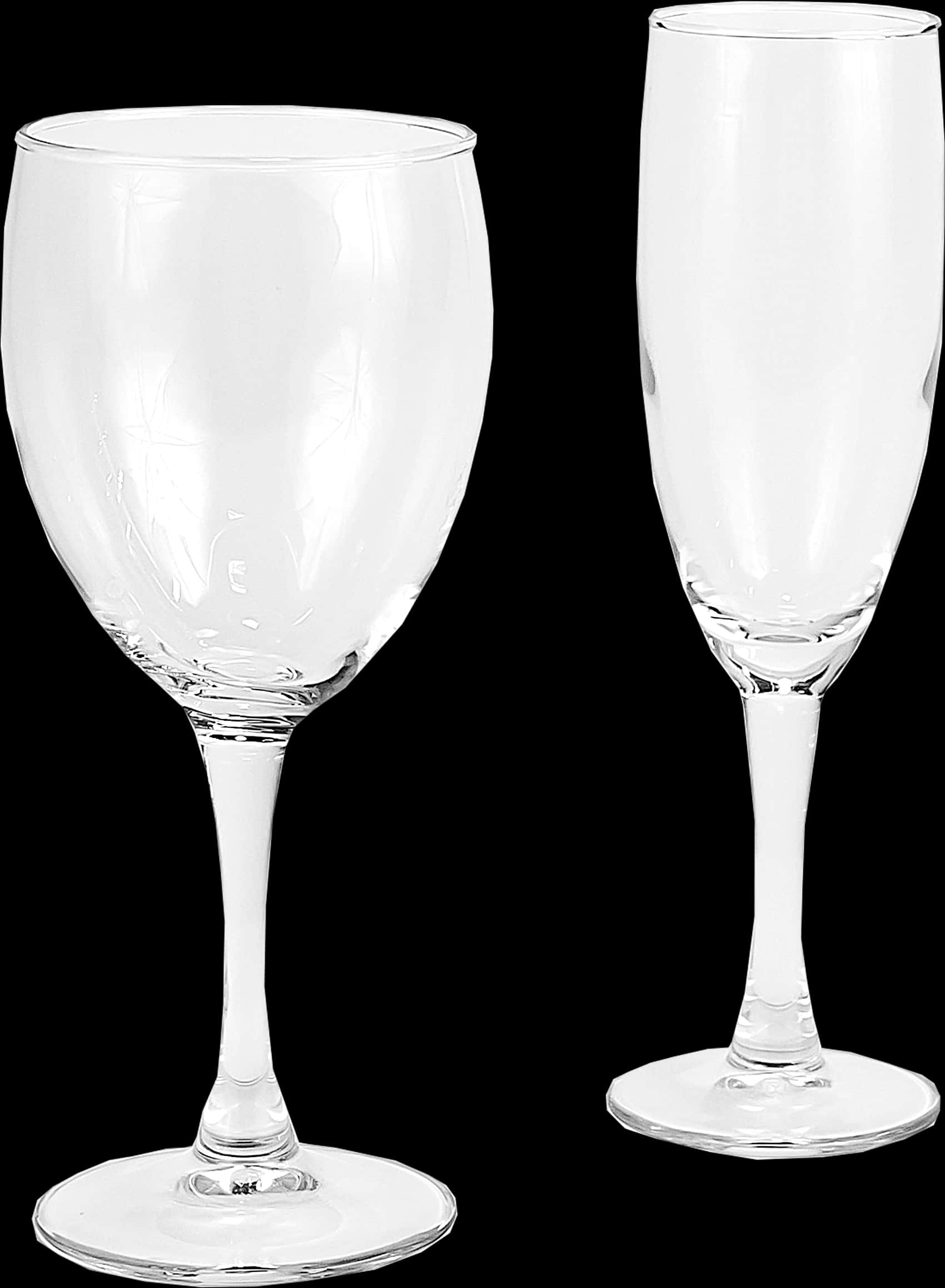 Two Typesof Wine Glasses PNG