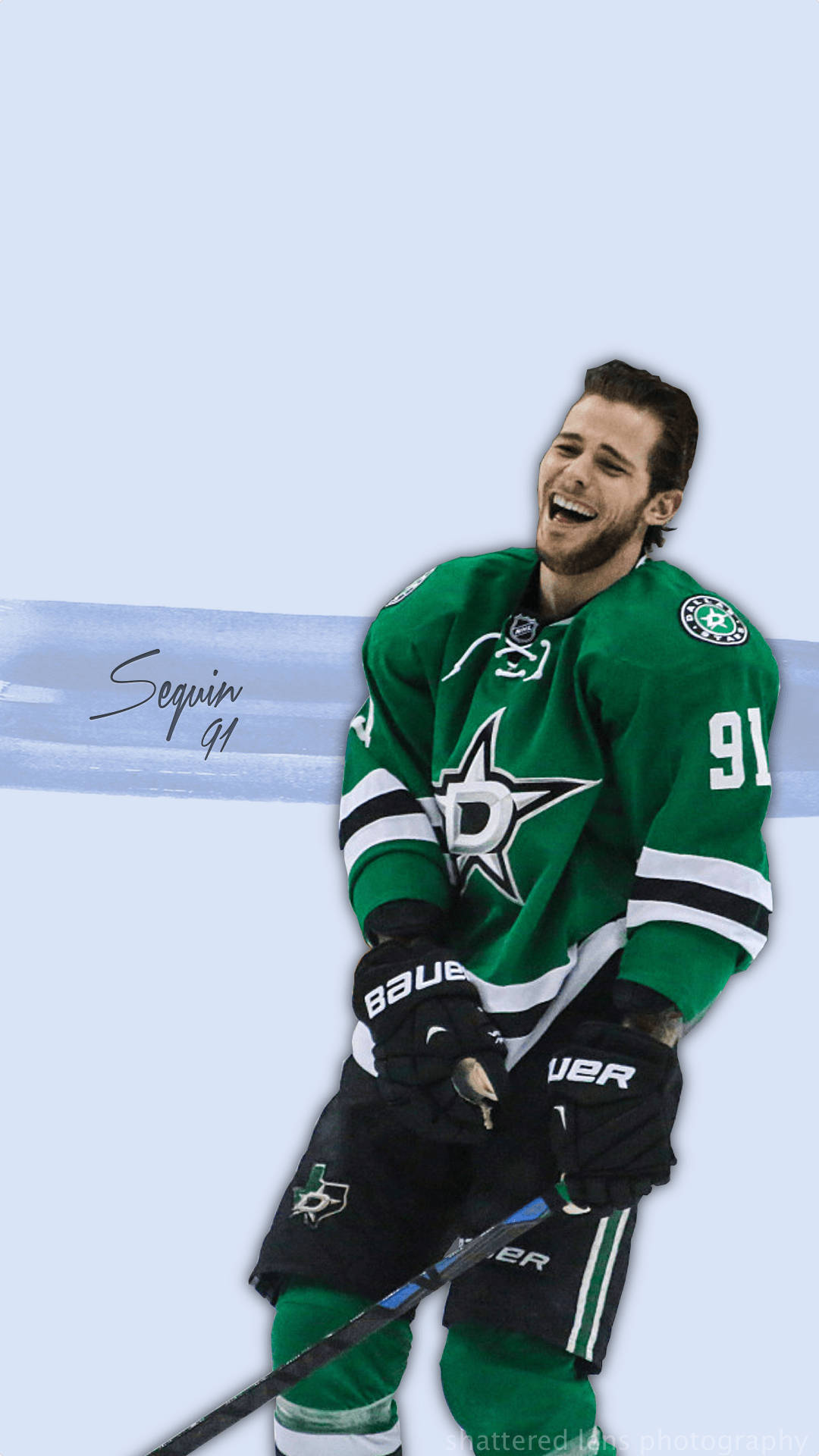 Tyler Seguin Ice Hockey spilleren Glad latter Smilende Skrivebords Tapet. Wallpaper