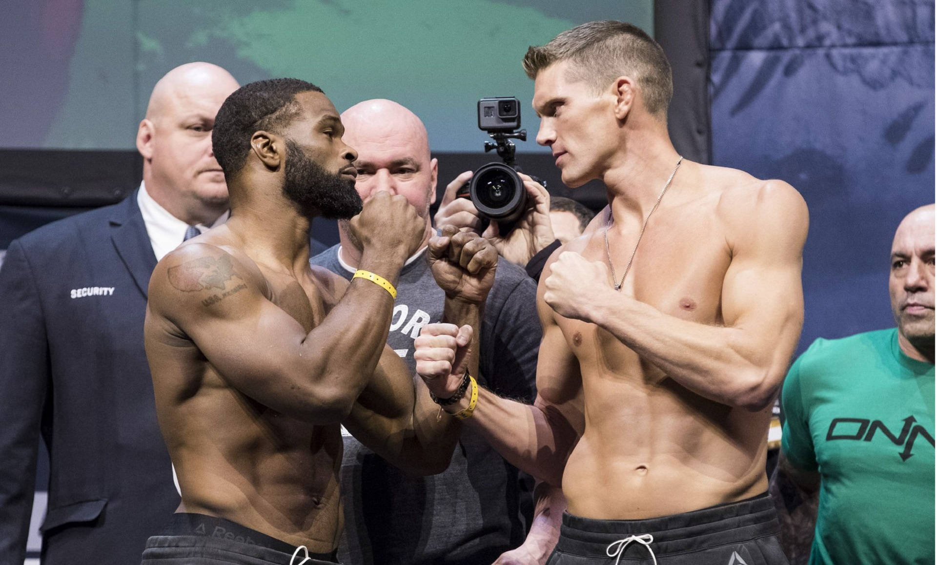 Tyron Woodley Against Rival Stephen Thompson Wallpaper