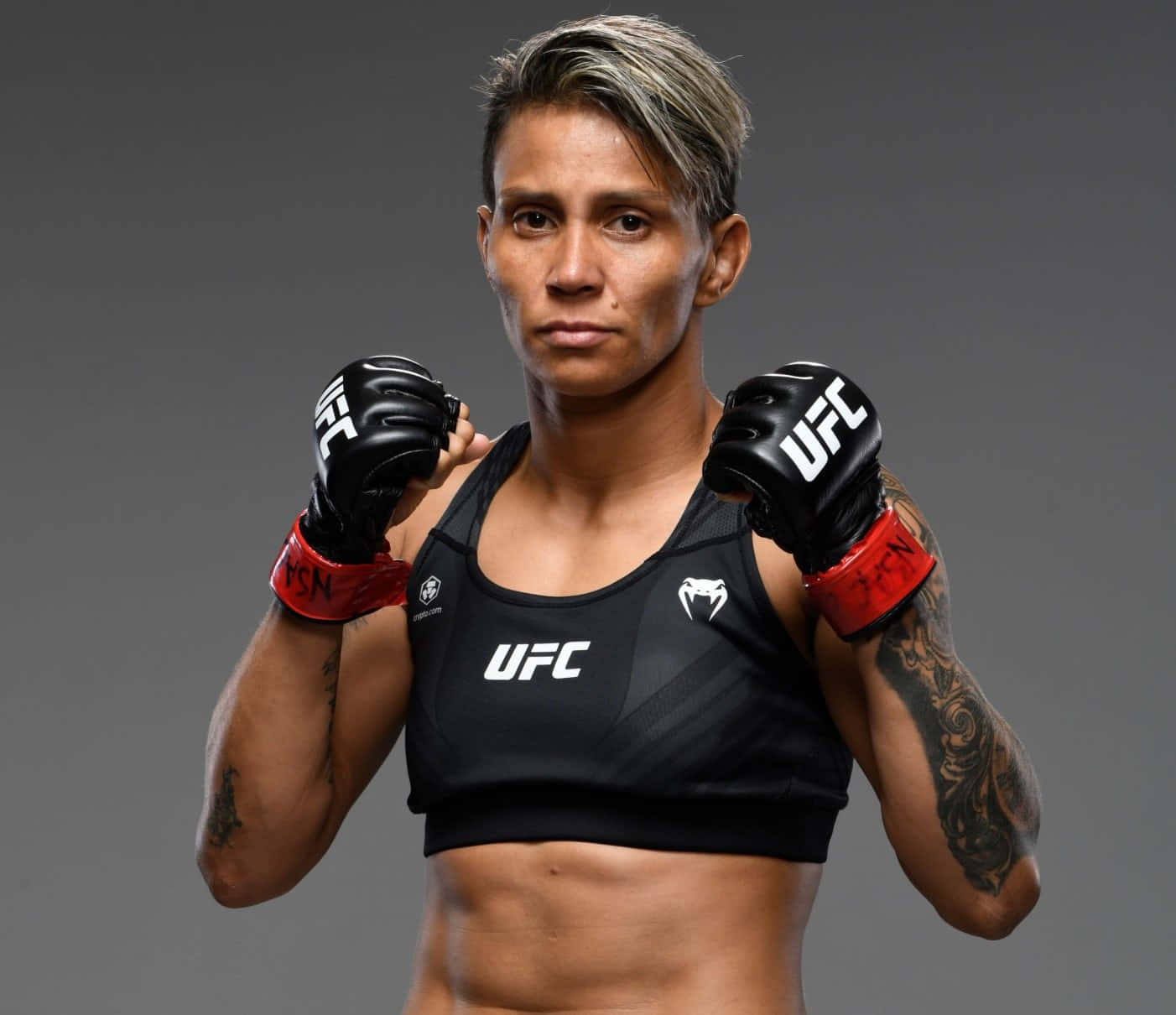 U F C Fighter Amanda Lemos Portrait Wallpaper