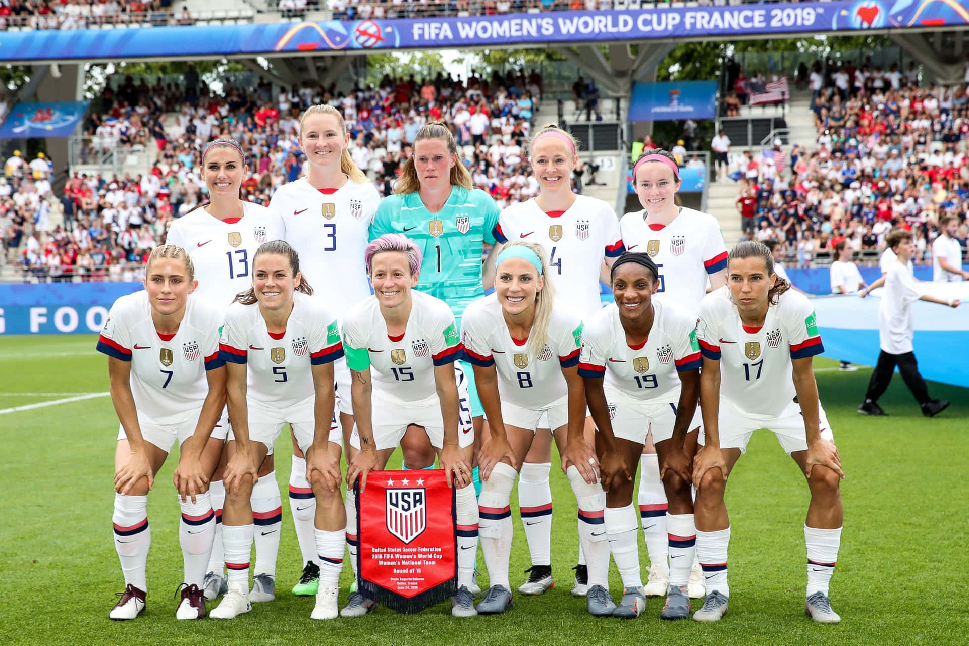 U S A Womens Soccer Team World Cup2019 Wallpaper