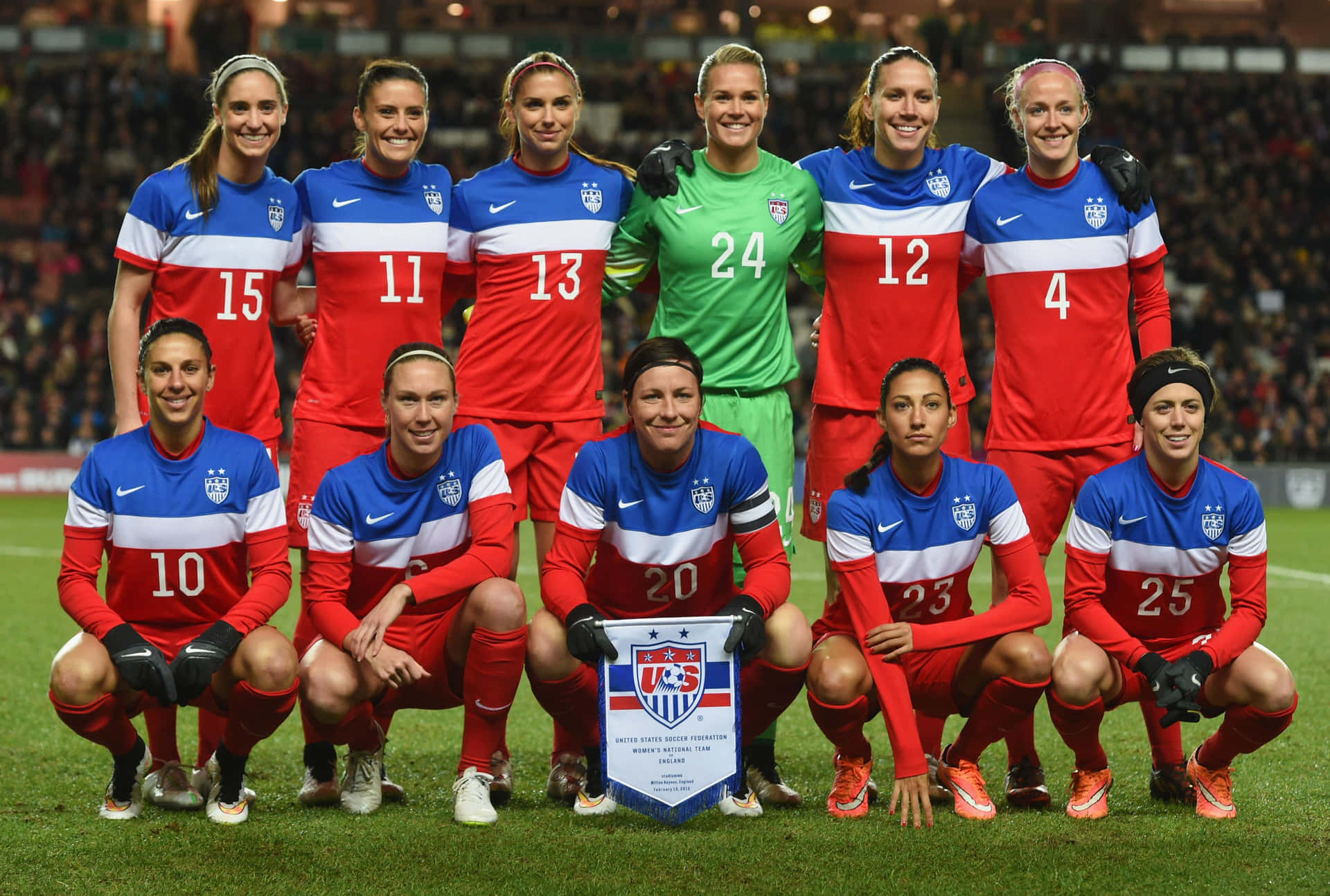 U S Womens Soccer Team Group Photo Wallpaper