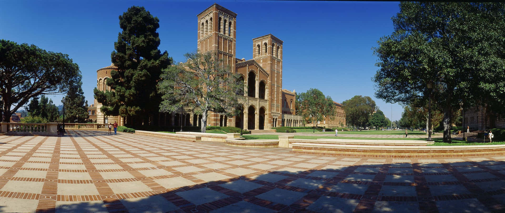 UCLA Campus er det perfekte studielivs repræsentation. Wallpaper