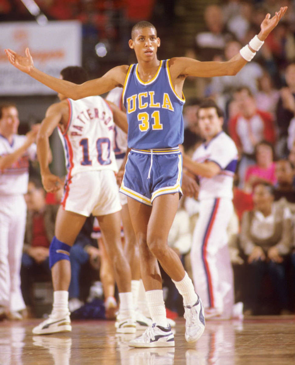 Reggie Miller, tidligere spiller fra UCLA. Wallpaper